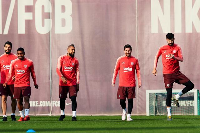 2026湖南省龙舟超级联赛选拔赛开赛 42支龙舟竞渡澧水